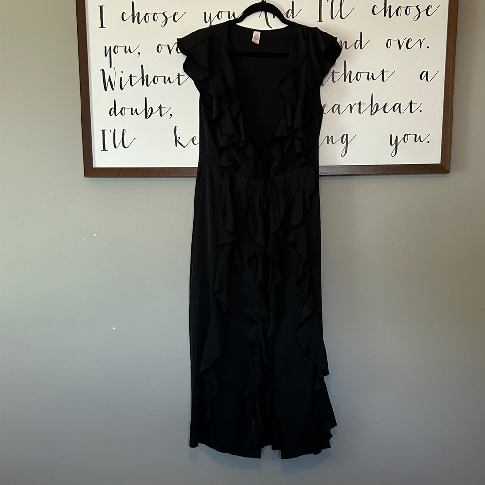 Victoria's Secret Black Maxi robe with Ruffles